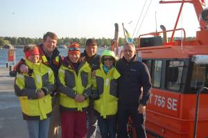 Jennifers kvinnliga besättning, som bytt den manliga mot tuffare grabbar på Bönans lotsstation.